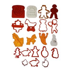 Lot of 20‎ Vintage Christmas Cookie Cutters Plastic Random Holidays Christmas